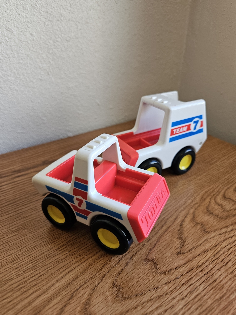 Vintage Bandai Tonka Team 7 News Truck & Race Car 1989 Toy Set Of 2